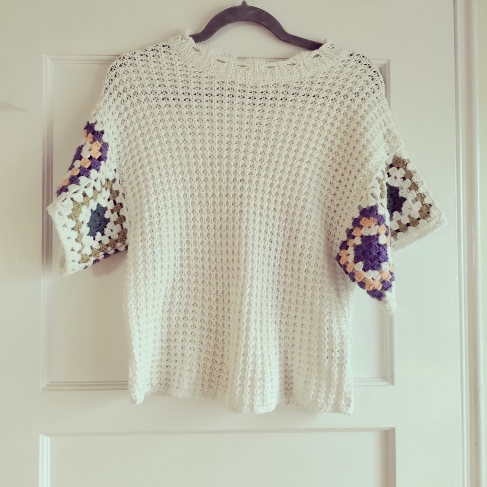 Universal Thread White Crochet Granny Square Sweater - Picture 4 of 6